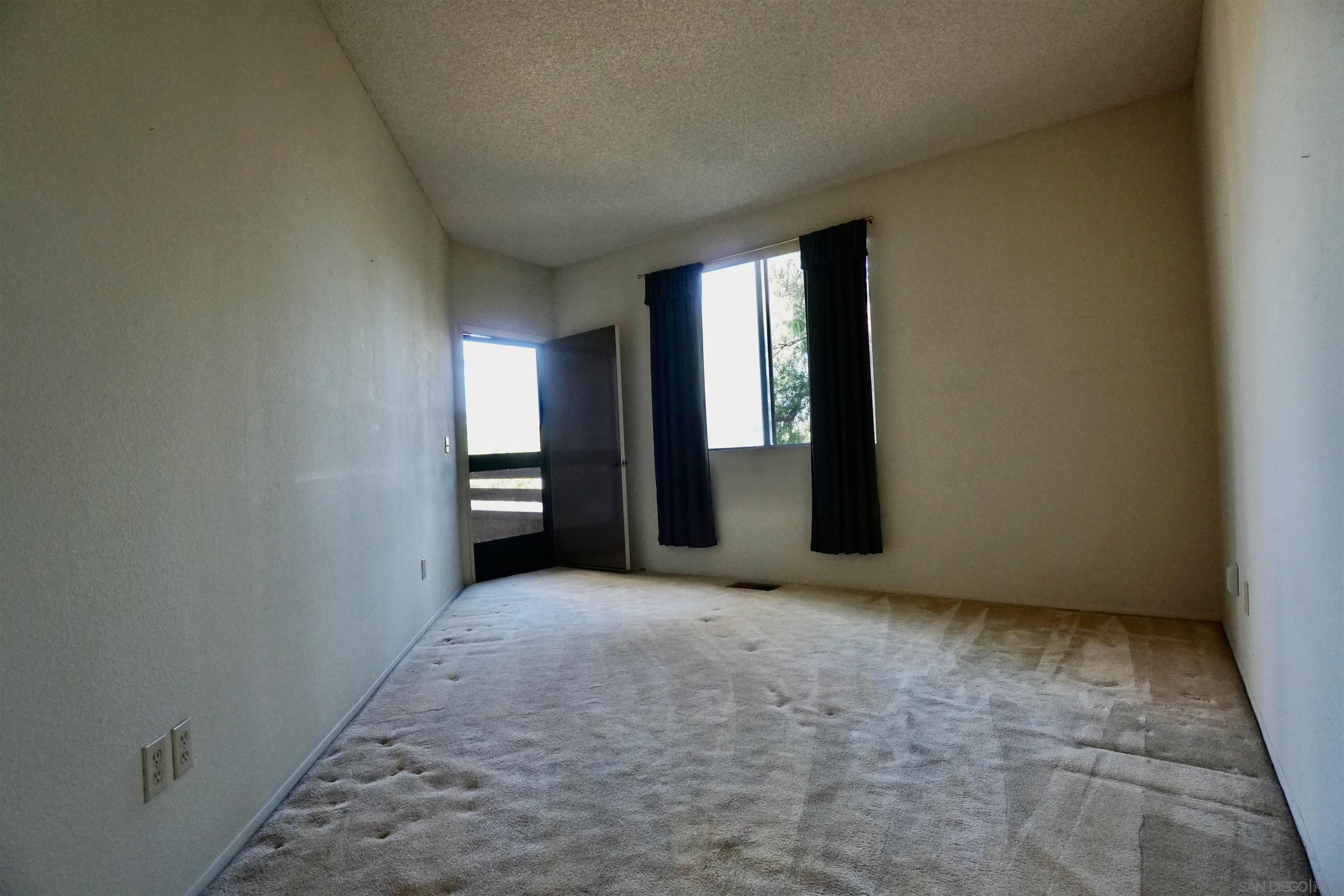 Detail Gallery Image 10 of 31 For 7390  Mission Trails Dr  #95,  Santee,  CA 92071 - 2 Beds | 2 Baths