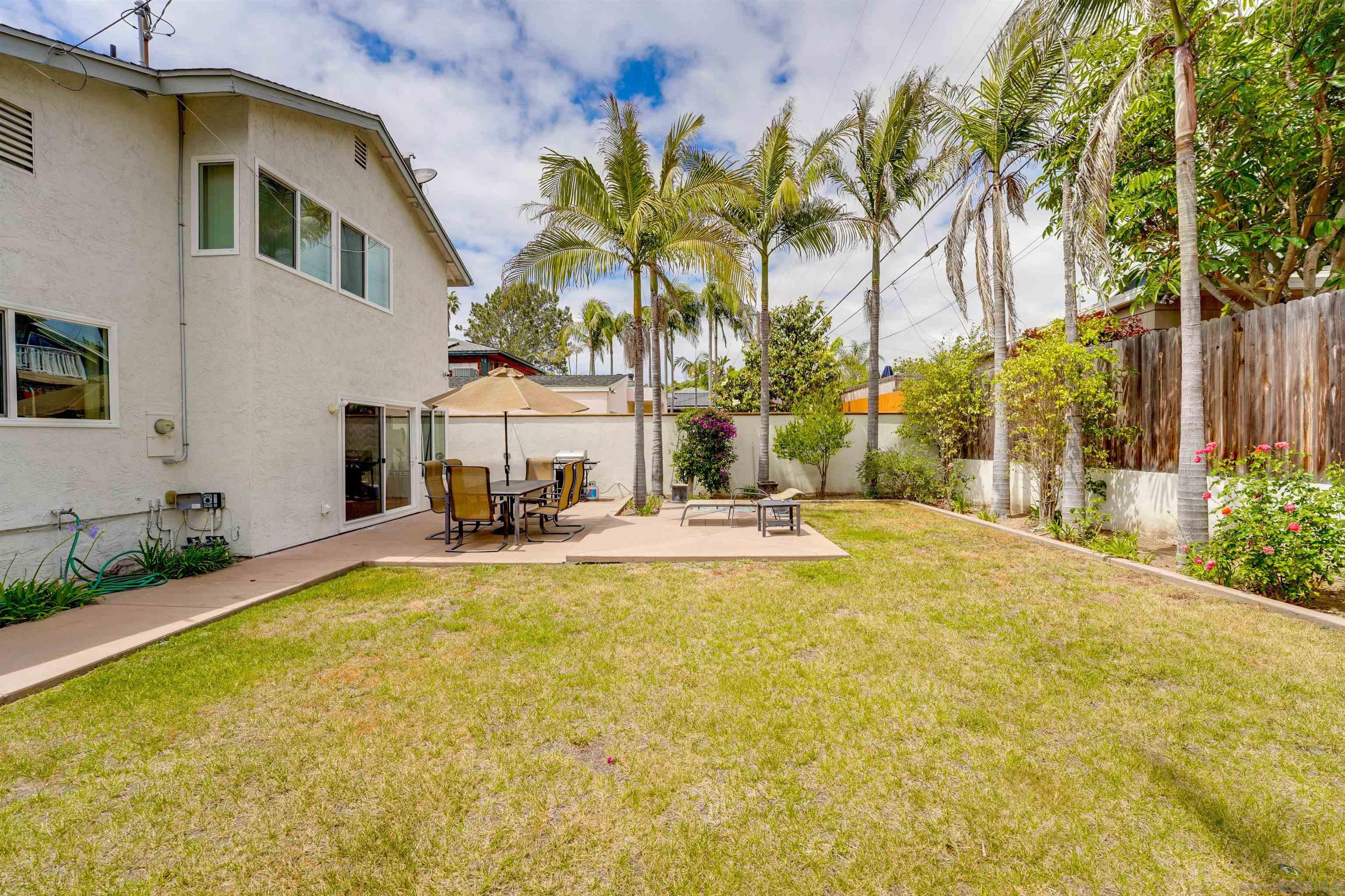 Detail Gallery Image 28 of 29 For 8229  El Paseo Grande, La Jolla,  CA 92037 - 4 Beds | 2/1 Baths