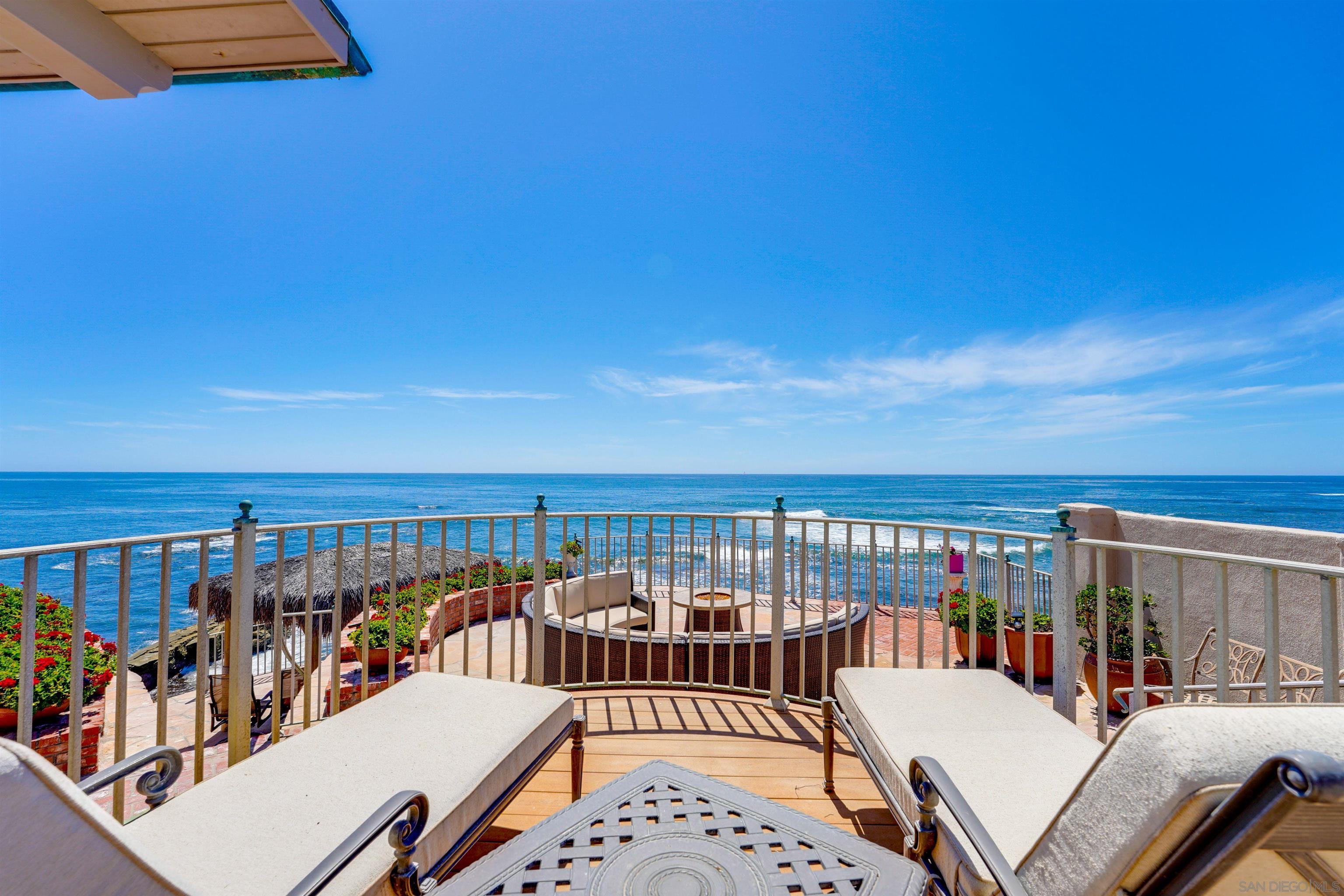 Detail Gallery Image 2 of 64 For 6010  Camino De La Costa, La Jolla,  CA 92037 - 4 Beds | 4/1 Baths