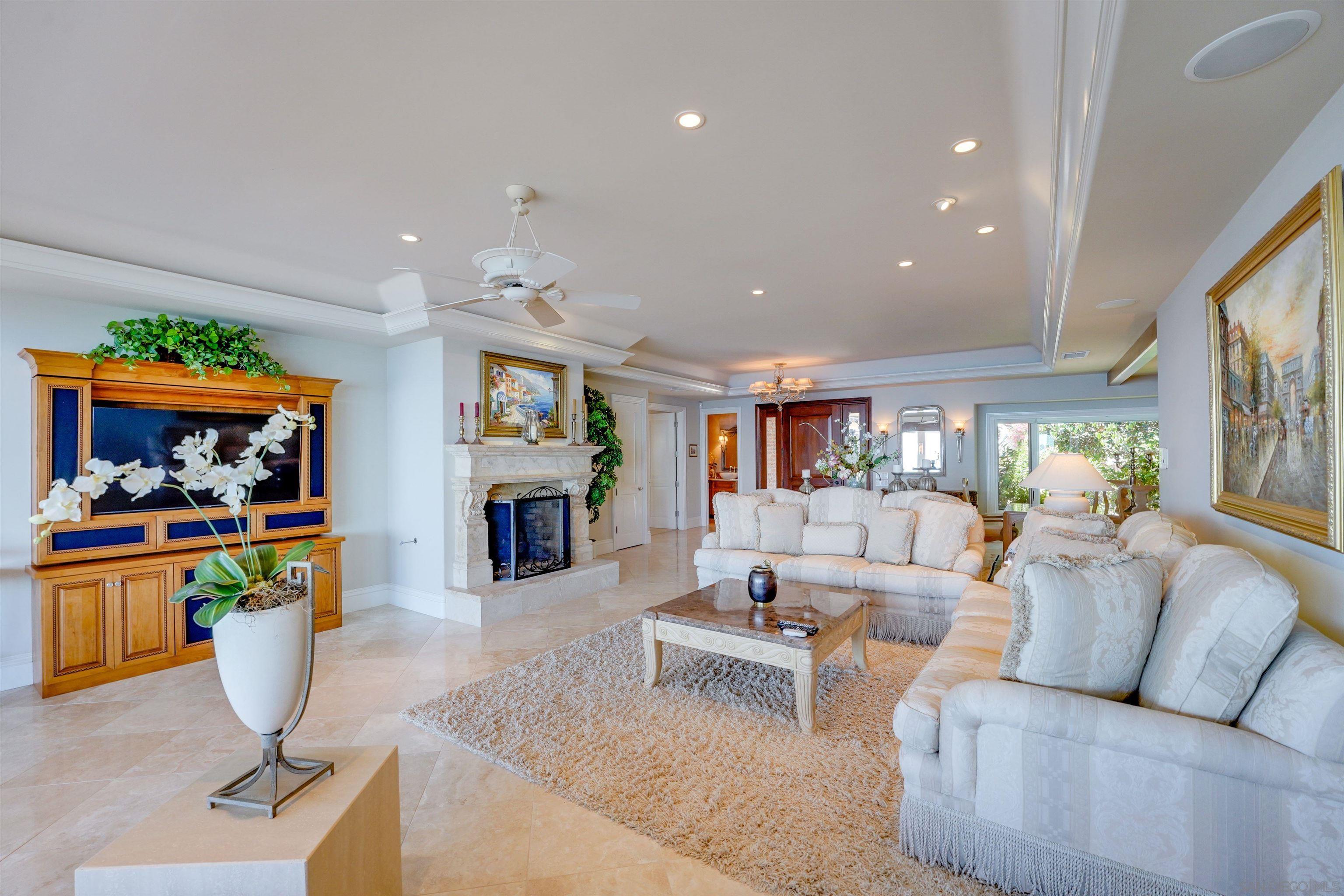 Detail Gallery Image 13 of 64 For 6010  Camino De La Costa, La Jolla,  CA 92037 - 4 Beds | 4/1 Baths