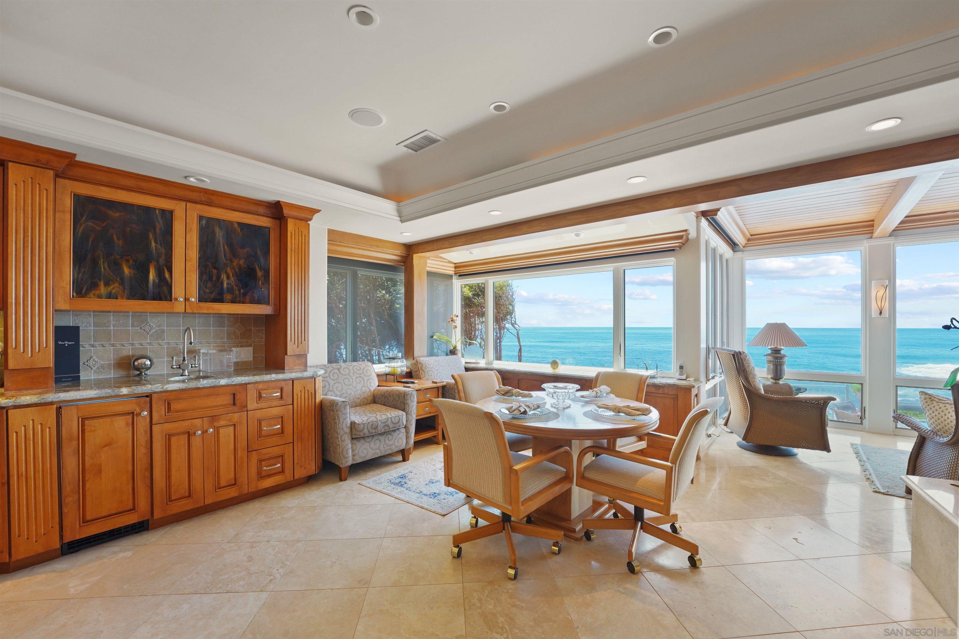 Detail Gallery Image 28 of 64 For 6010  Camino De La Costa, La Jolla,  CA 92037 - 4 Beds | 4/1 Baths