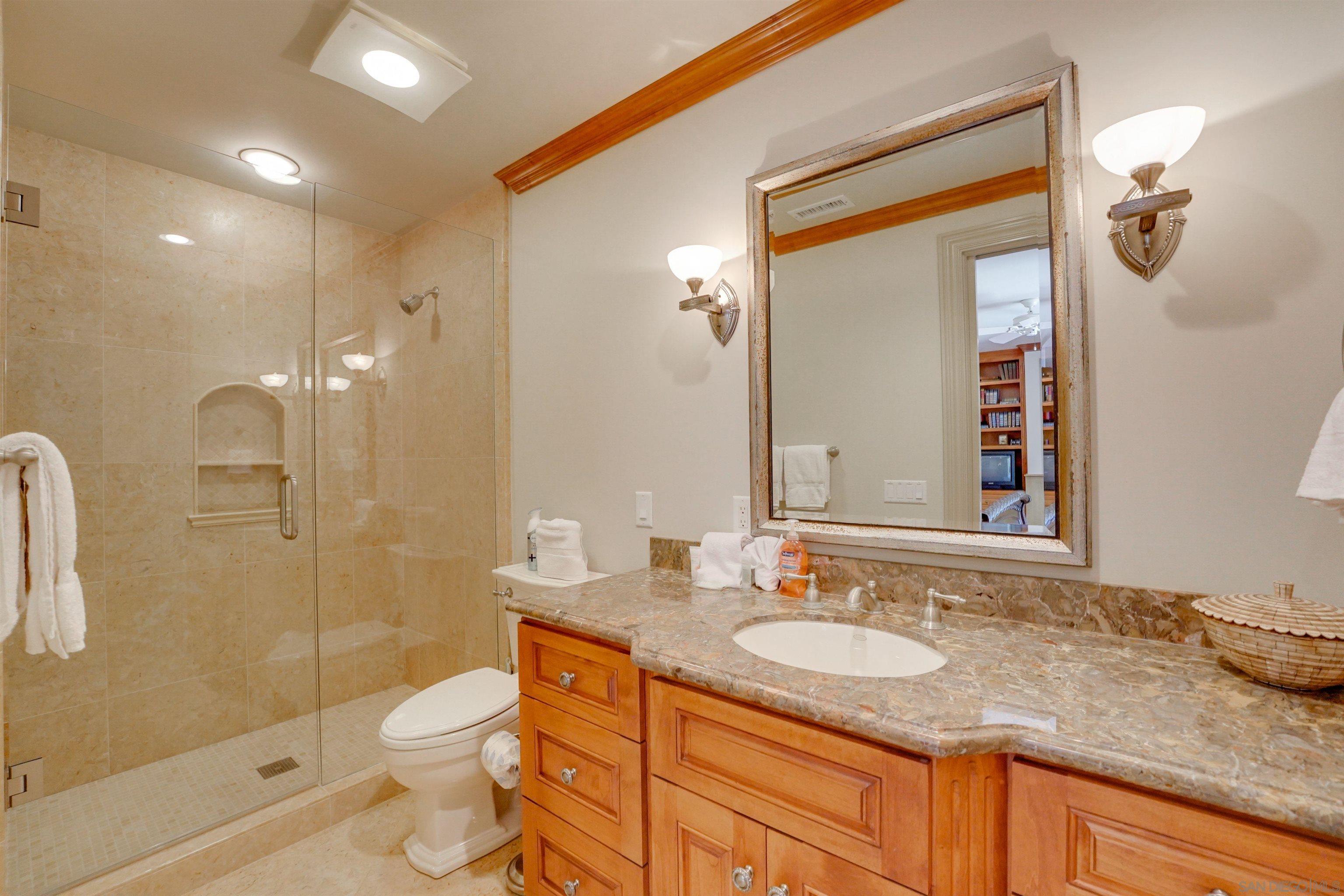 Detail Gallery Image 42 of 64 For 6010  Camino De La Costa, La Jolla,  CA 92037 - 4 Beds | 4/1 Baths