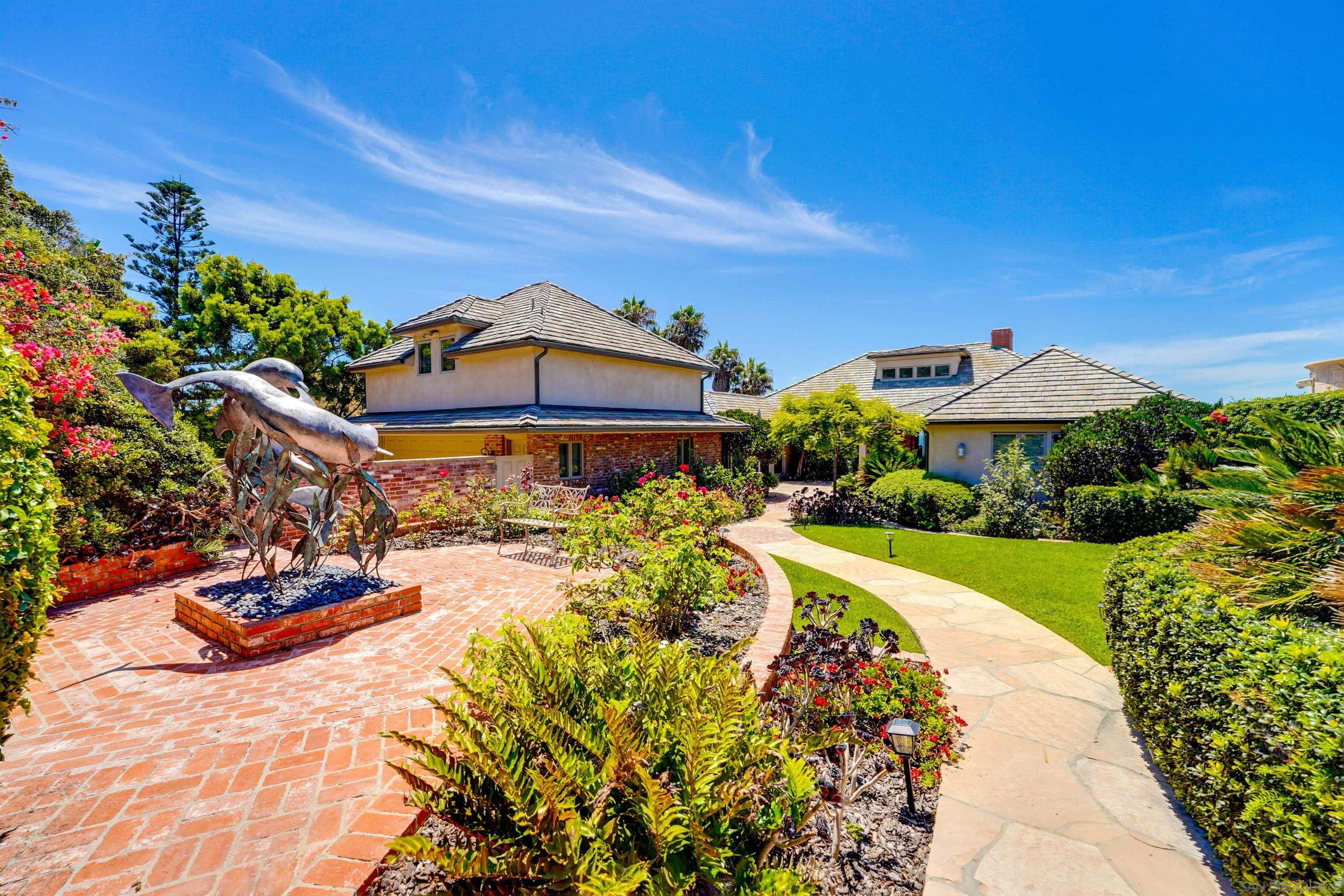 Detail Gallery Image 6 of 64 For 6010  Camino De La Costa, La Jolla,  CA 92037 - 4 Beds | 4/1 Baths