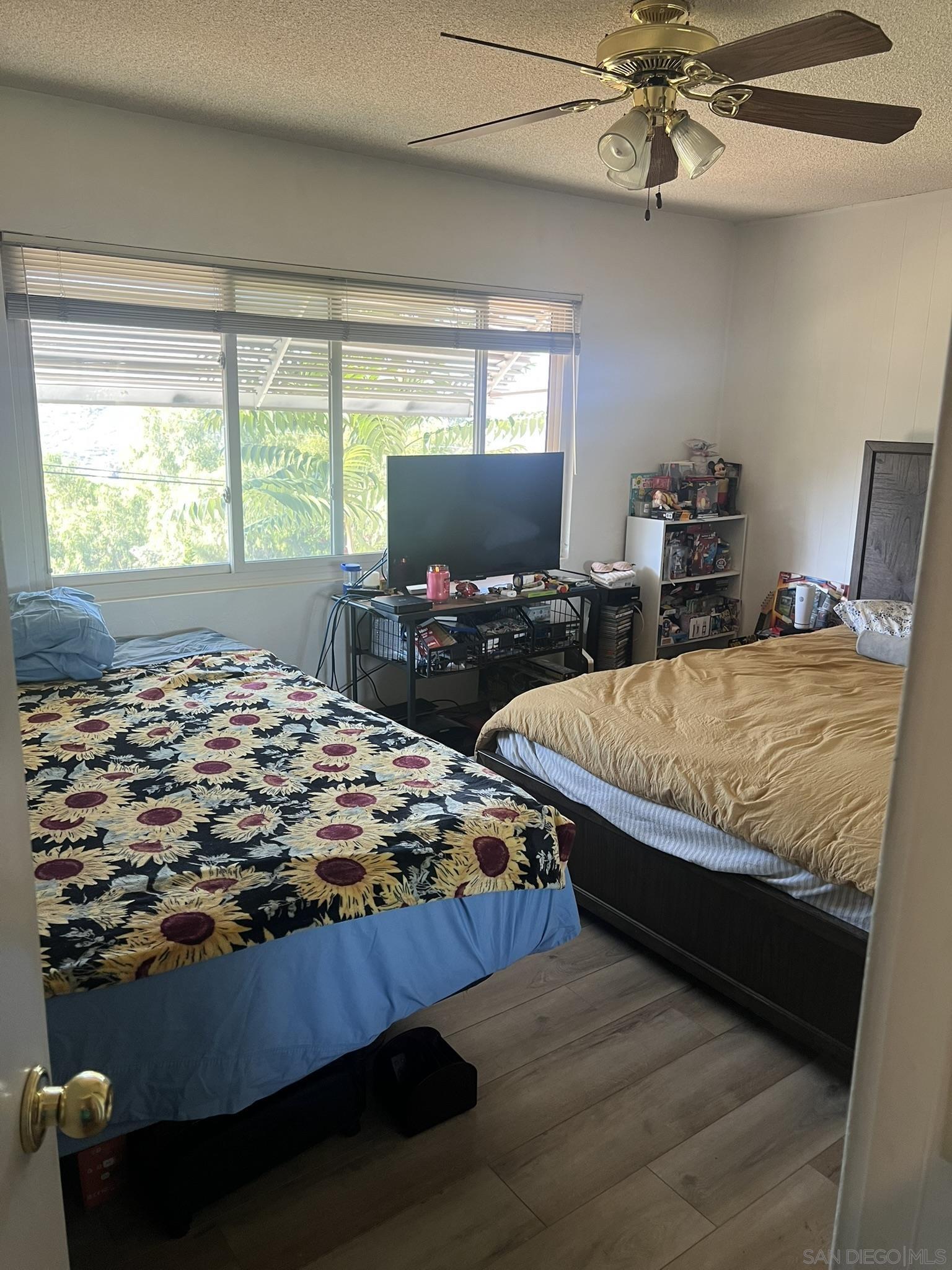 Detail Gallery Image 12 of 33 For 272  Lilac Dr, El Cajon,  CA 92021 - 5 Beds | 2 Baths