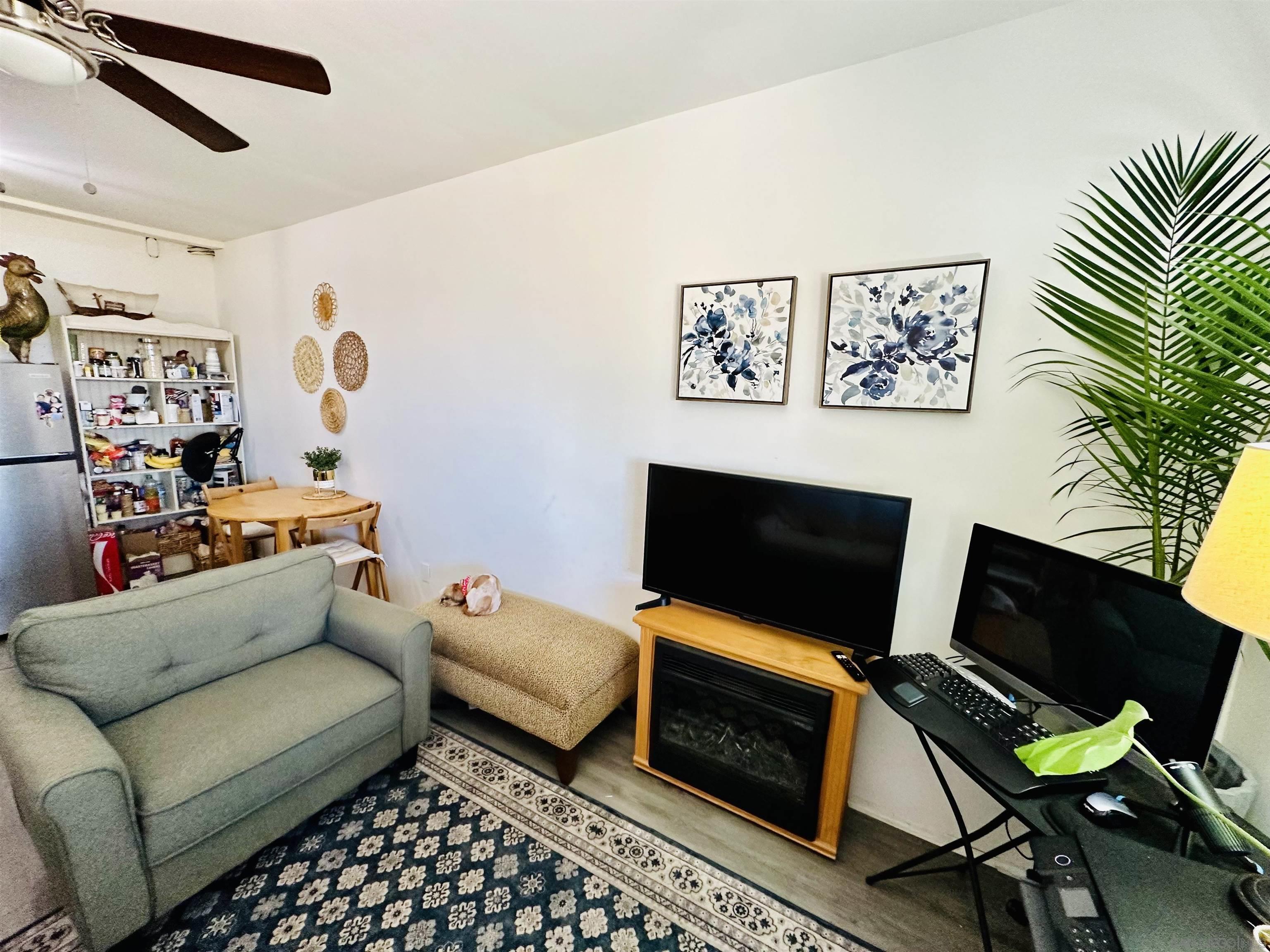 Detail Gallery Image 16 of 33 For 272  Lilac Dr, El Cajon,  CA 92021 - 5 Beds | 2 Baths