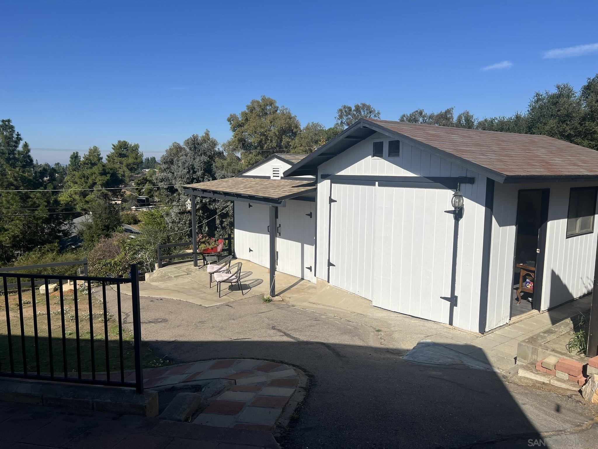 Detail Gallery Image 25 of 32 For 272  Lilac Dr, El Cajon,  CA 92021 - 5 Beds | 2 Baths