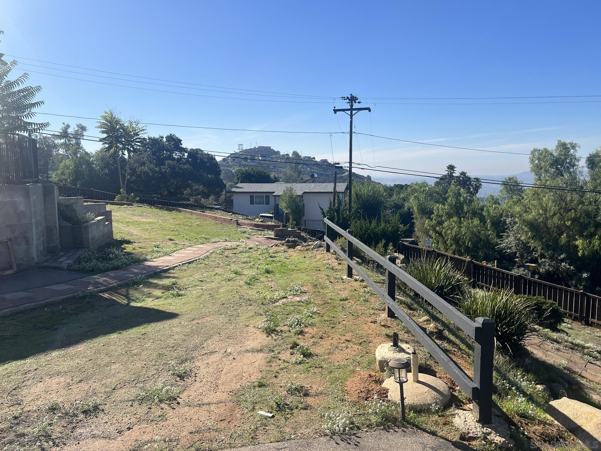 Detail Gallery Image 27 of 32 For 272  Lilac Dr, El Cajon,  CA 92021 - 5 Beds | 2 Baths