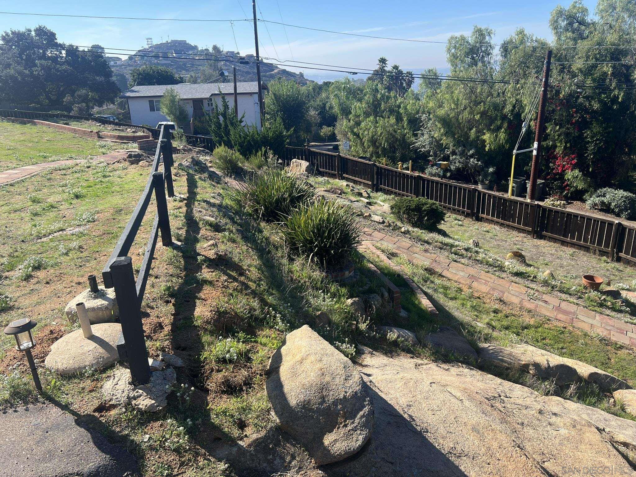 Detail Gallery Image 30 of 33 For 272  Lilac Dr, El Cajon,  CA 92021 - 5 Beds | 2 Baths