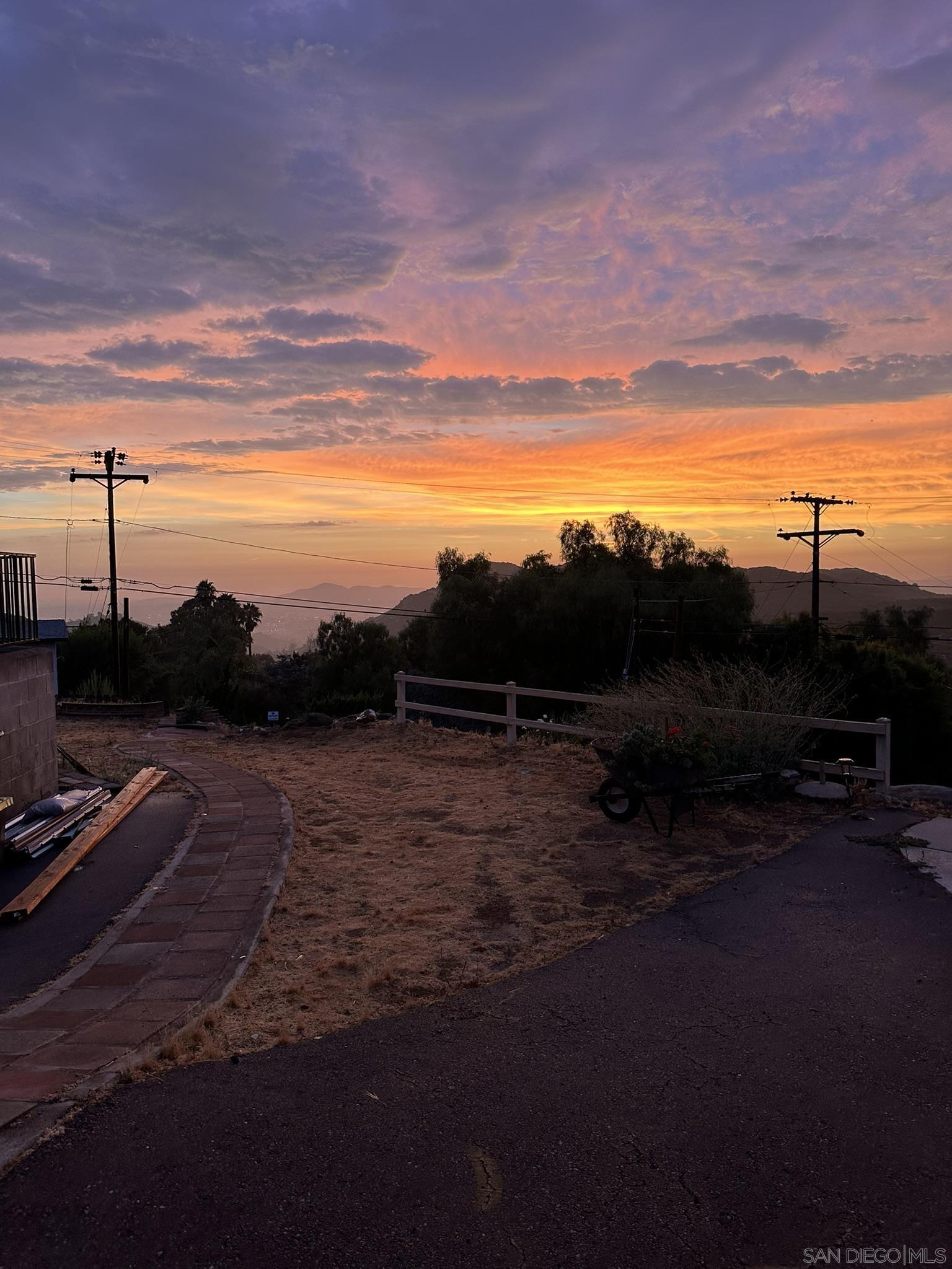Detail Gallery Image 32 of 32 For 272  Lilac Dr, El Cajon,  CA 92021 - 5 Beds | 2 Baths