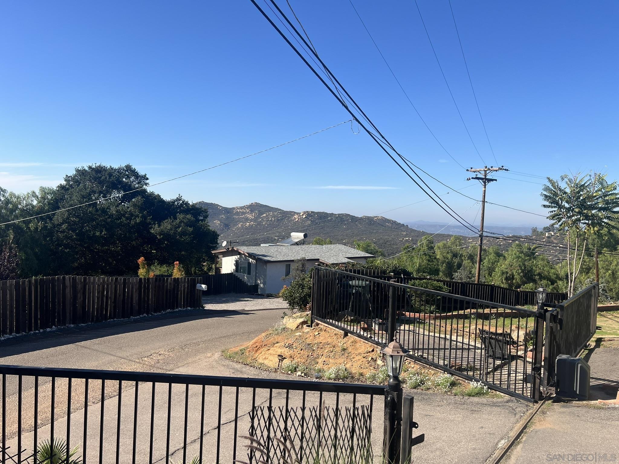 Detail Gallery Image 33 of 33 For 272  Lilac Dr, El Cajon,  CA 92021 - 5 Beds | 2 Baths