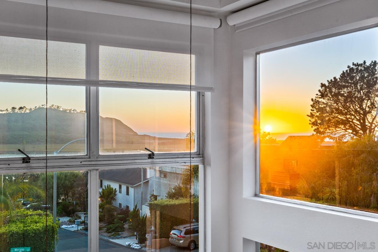 Detail Gallery Image 12 of 74 For 2506  via Merano, Del Mar,  CA 92014 - 2 Beds | 2/1 Baths