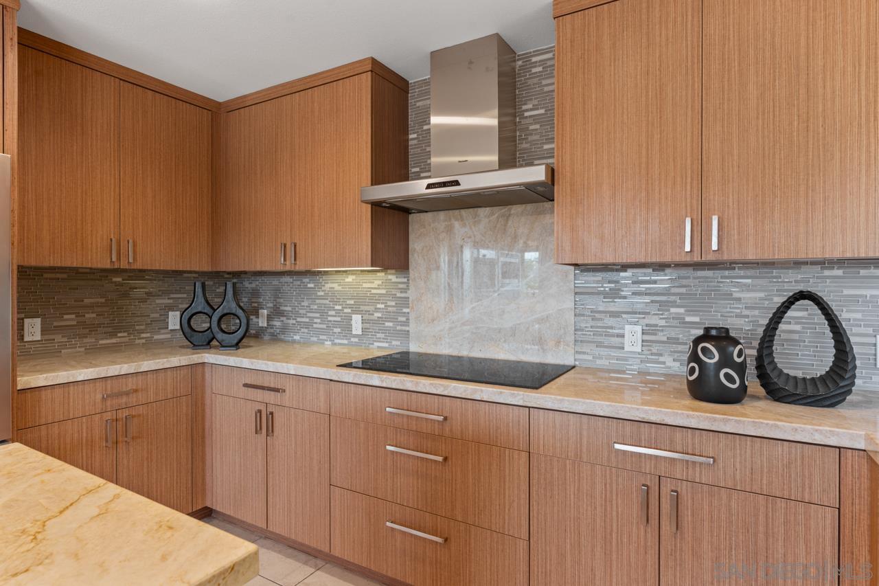 Detail Gallery Image 37 of 74 For 2506  via Merano, Del Mar,  CA 92014 - 2 Beds | 2/1 Baths