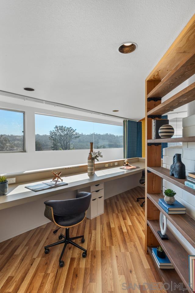 Detail Gallery Image 58 of 74 For 2506  via Merano, Del Mar,  CA 92014 - 2 Beds | 2/1 Baths