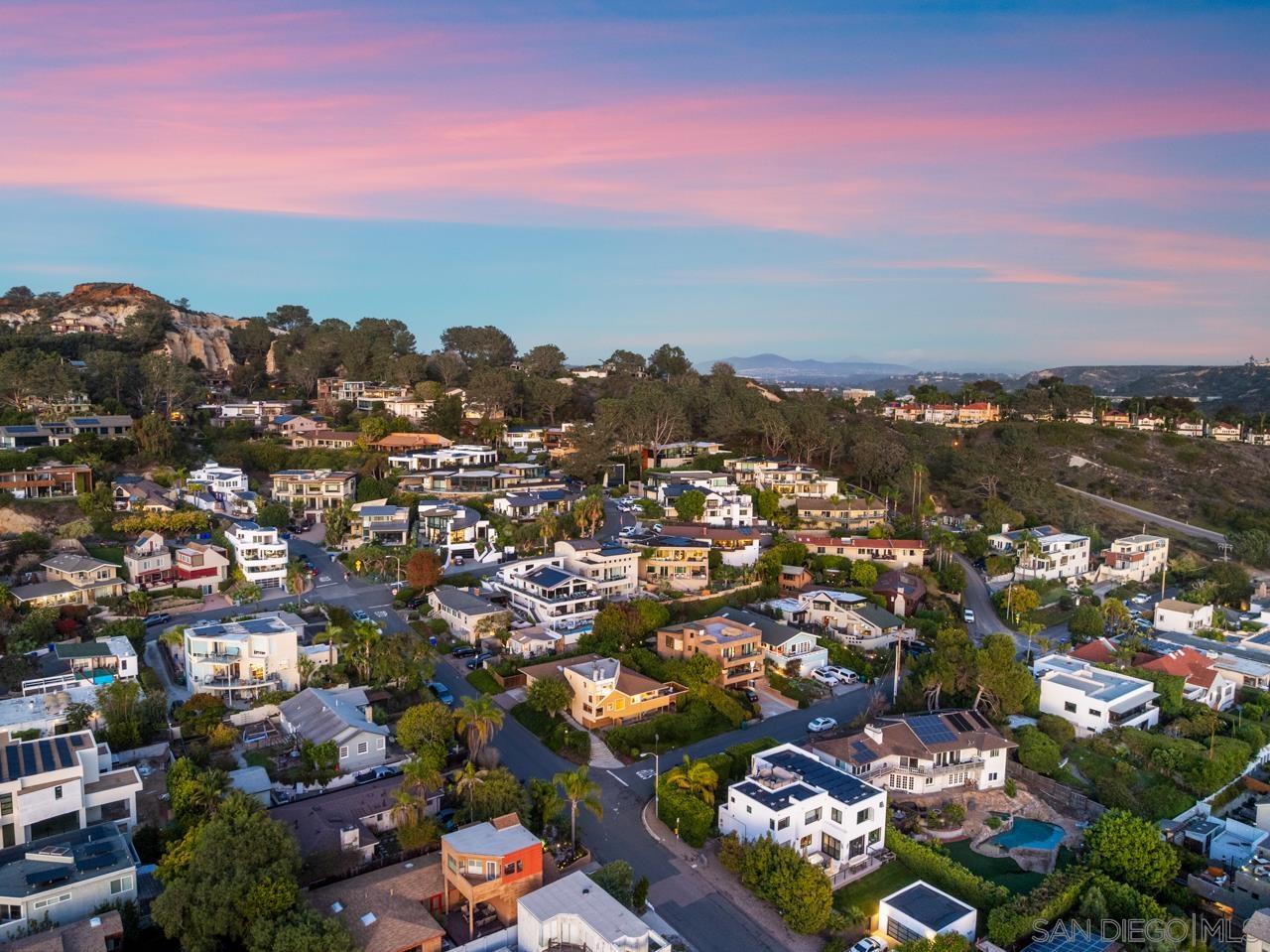Detail Gallery Image 72 of 74 For 2506  via Merano, Del Mar,  CA 92014 - 2 Beds | 2/1 Baths