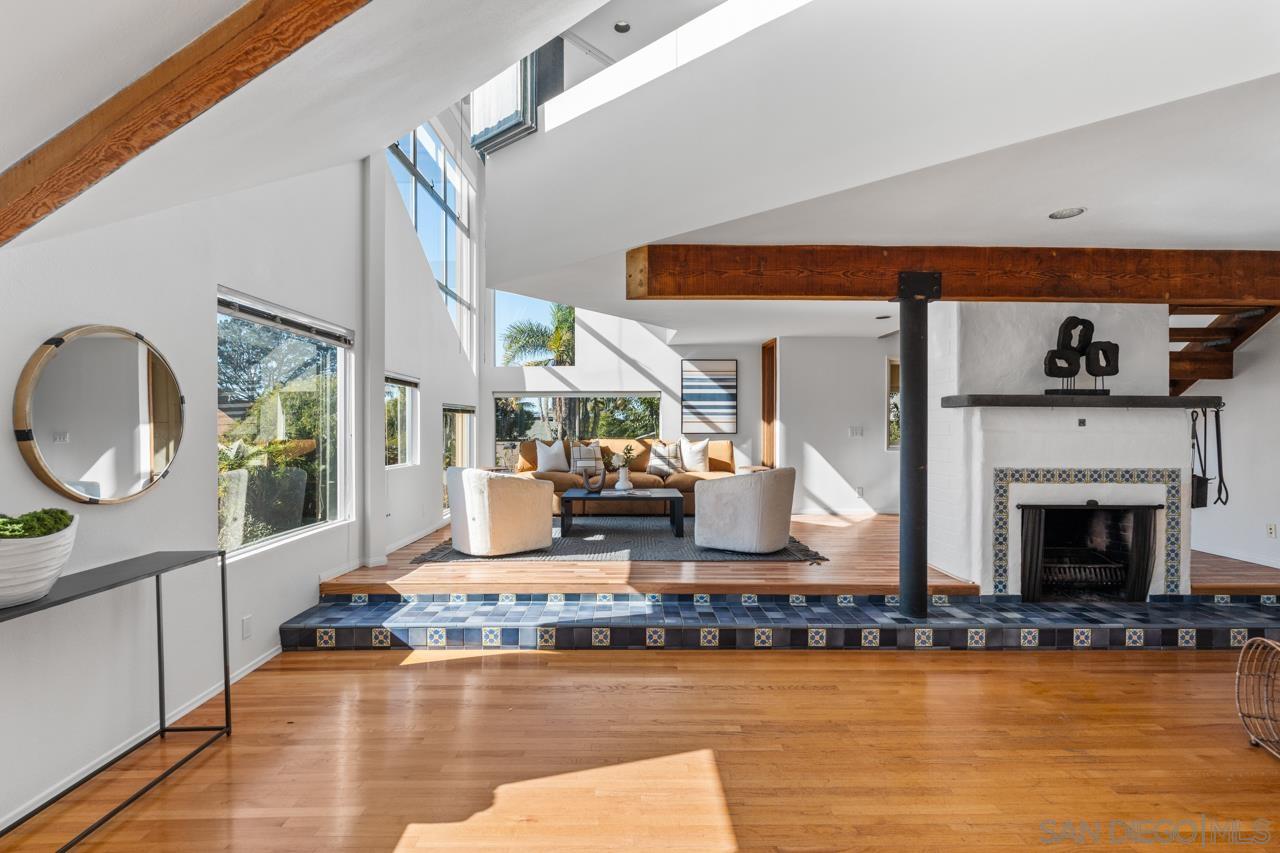 Detail Gallery Image 9 of 74 For 2506  via Merano, Del Mar,  CA 92014 - 2 Beds | 2/1 Baths