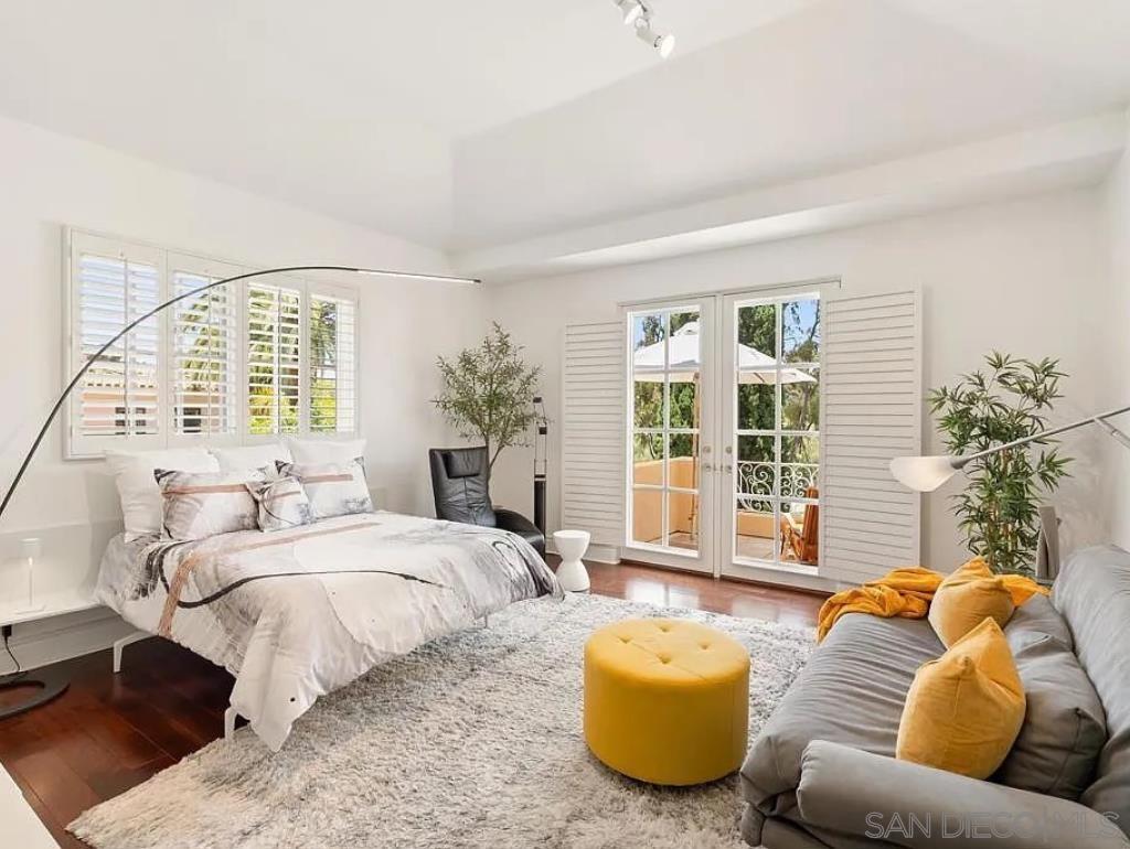 Detail Gallery Image 14 of 25 For 6369  Clubhouse, Rancho Santa Fe,  CA 92067 - 6 Beds | 5/1 Baths