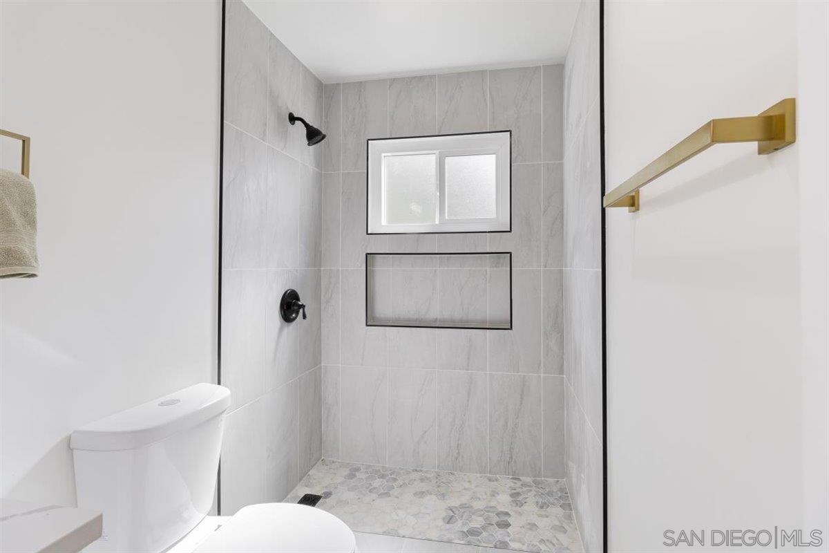 Detail Gallery Image 49 of 73 For 1756  Alhudson Dr, Escondido,  CA 92029 - 5 Beds | 3 Baths