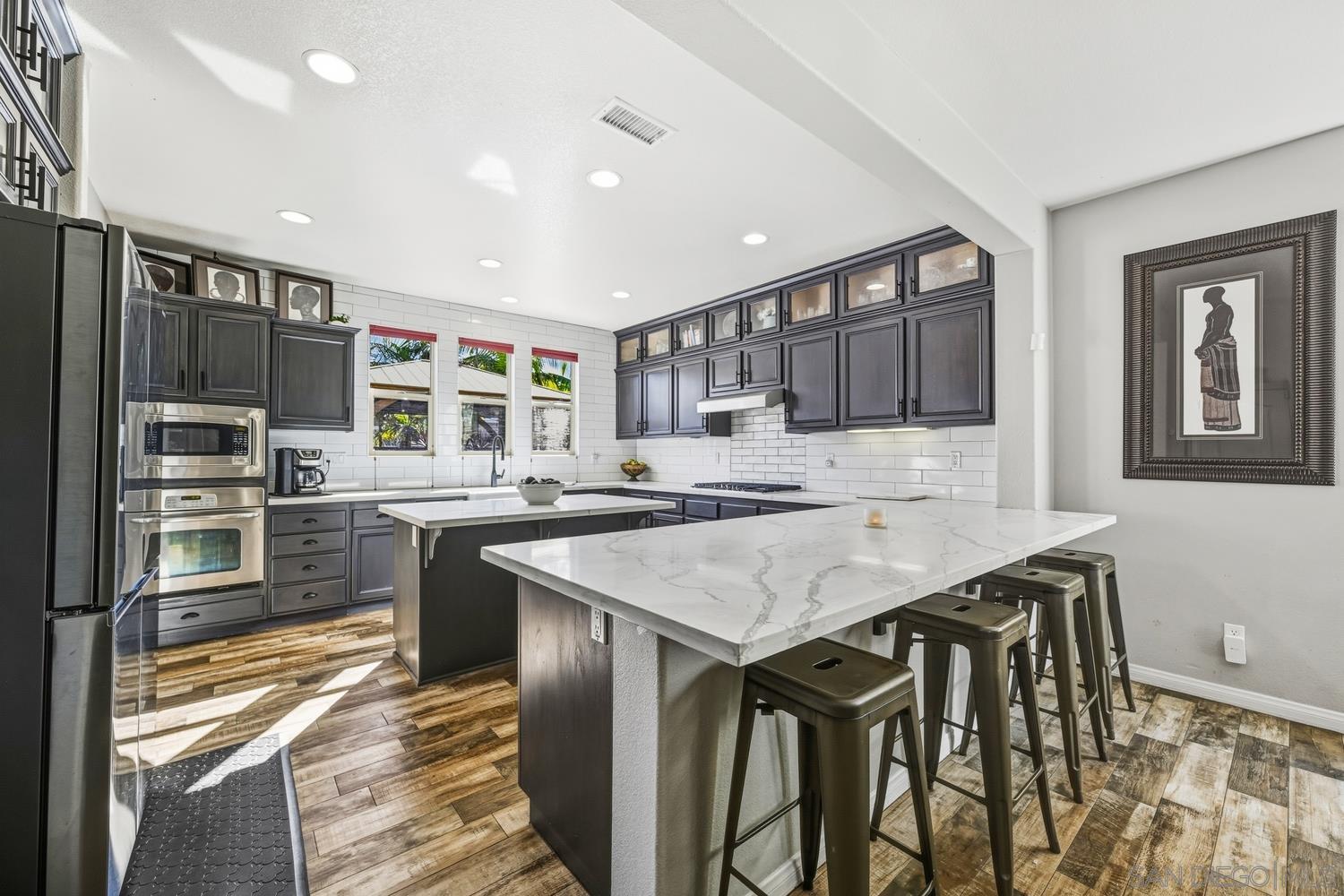 Detail Gallery Image 6 of 25 For 2348  Journey St, Chula Vista,  CA 91915 - 4 Beds | 3 Baths