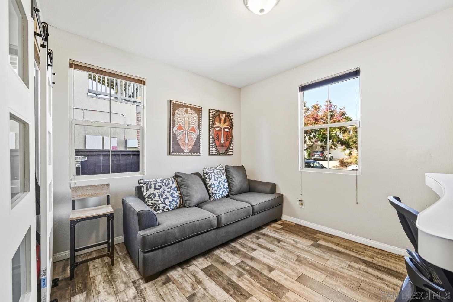 Detail Gallery Image 7 of 25 For 2348  Journey St, Chula Vista,  CA 91915 - 4 Beds | 3 Baths