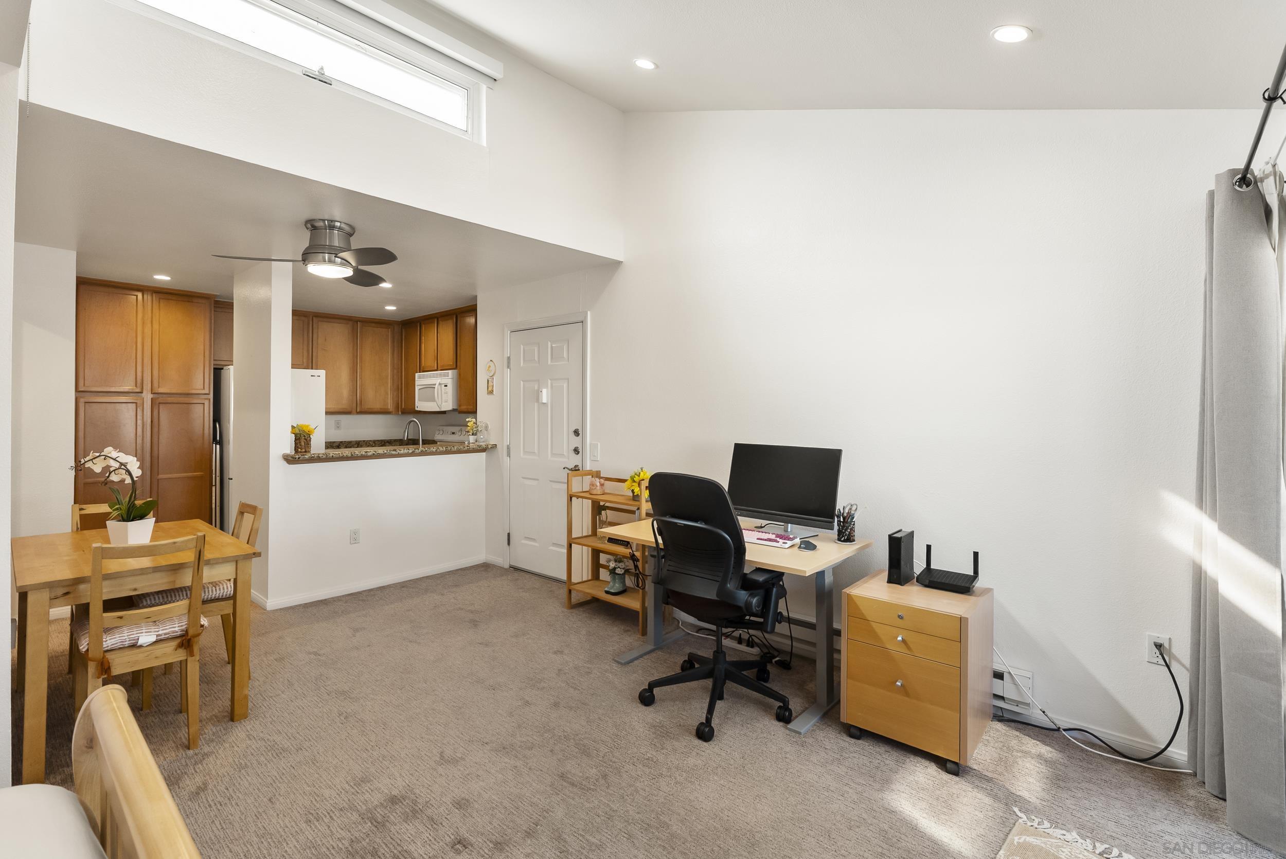 Detail Gallery Image 13 of 34 For 3456  Castle Glen Dr  #290,  San Diego,  CA 92123 - 1 Beds | 1 Baths