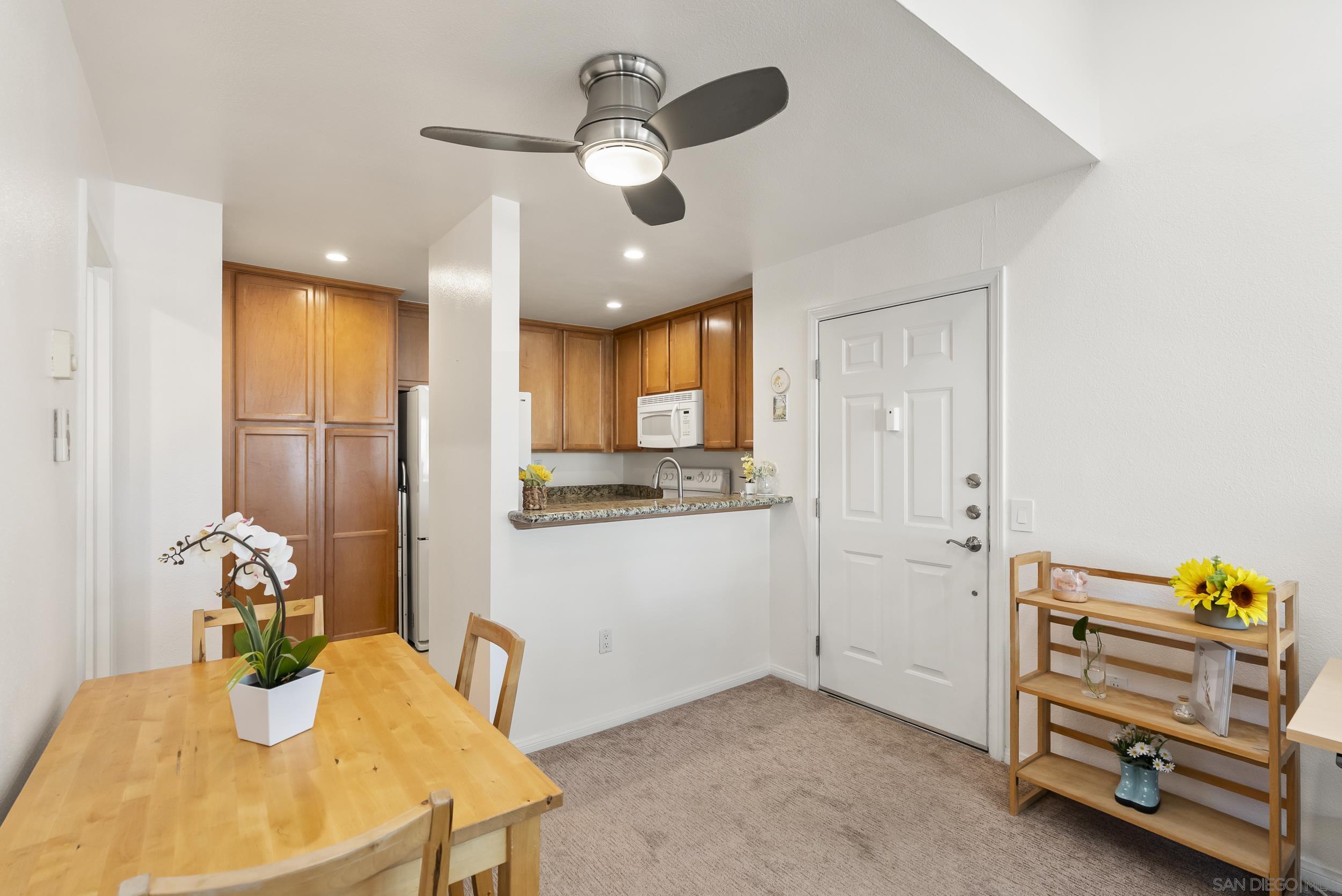 Detail Gallery Image 15 of 34 For 3456  Castle Glen Dr  #290,  San Diego,  CA 92123 - 1 Beds | 1 Baths