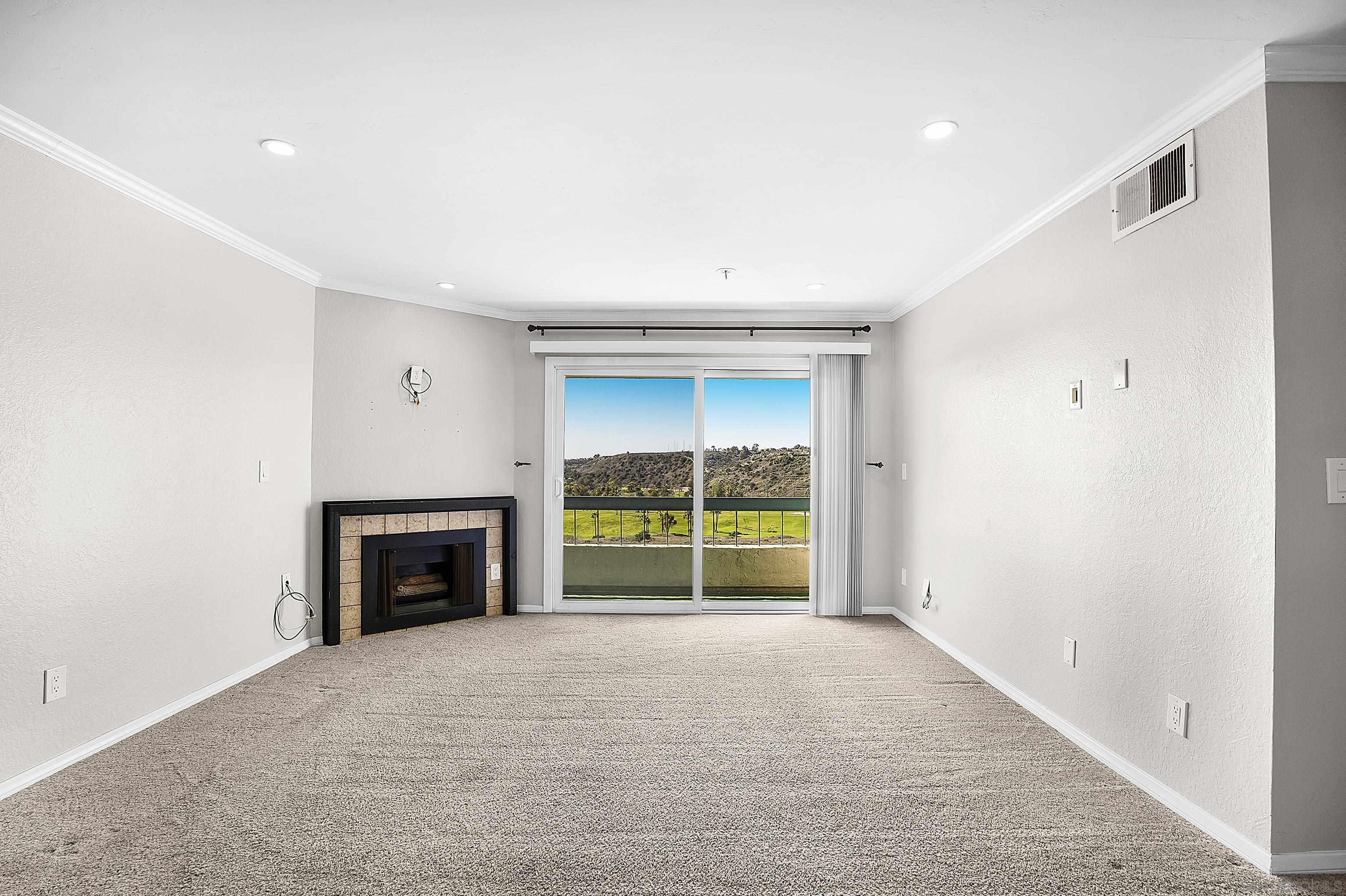 Detail Gallery Image 11 of 35 For 11233  Tierrasanta Blvd  44, San Diego,  CA 92124 - 2 Beds | 2 Baths