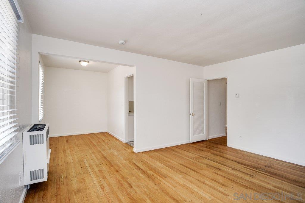 Detail Gallery Image 5 of 19 For 4515  Wilson Ave., San Diego,  CA 92116 - 2 Beds | 1 Baths