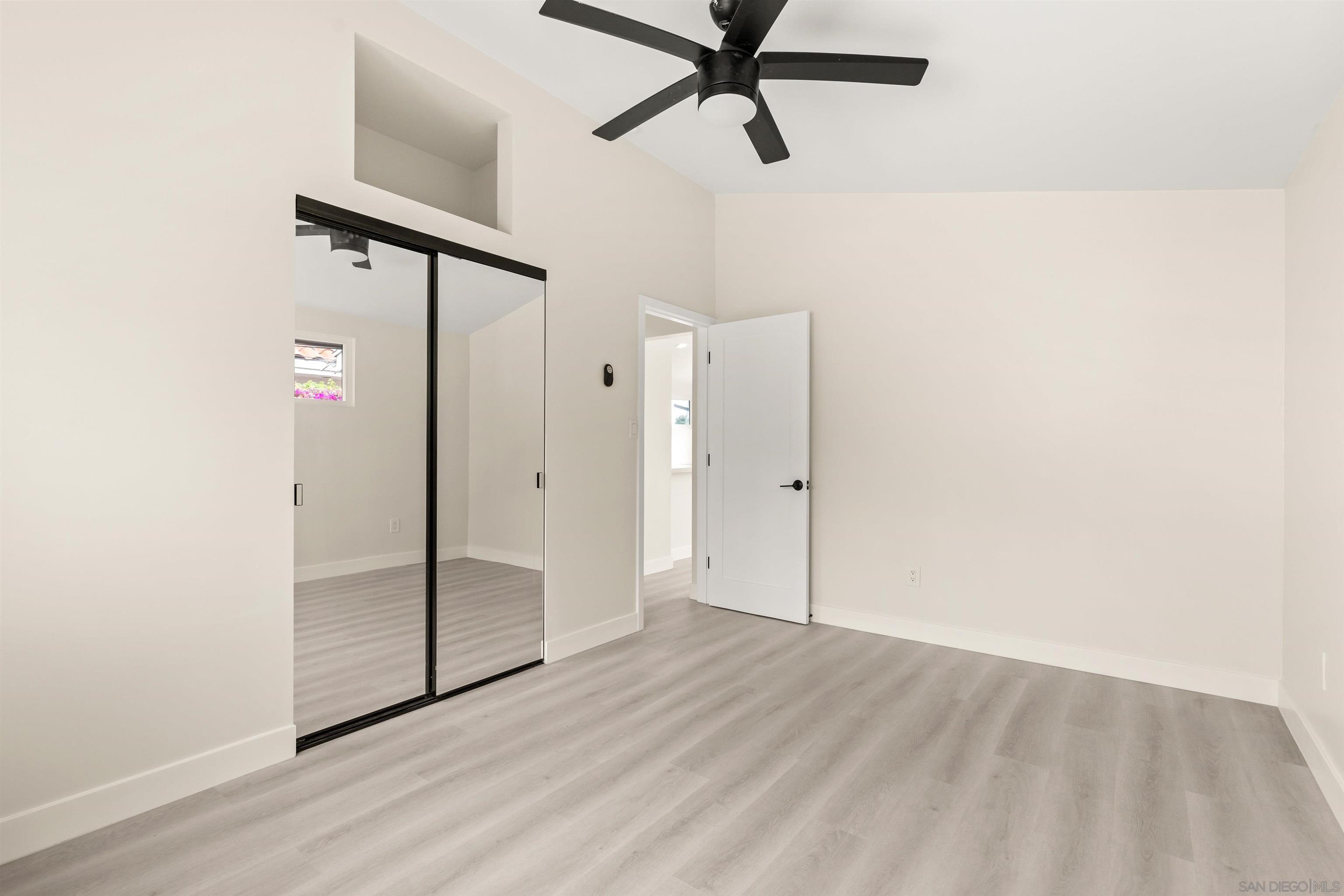 Detail Gallery Image 18 of 51 For 4804  Lamont St, San Diego,  CA 92109 - – Beds | – Baths