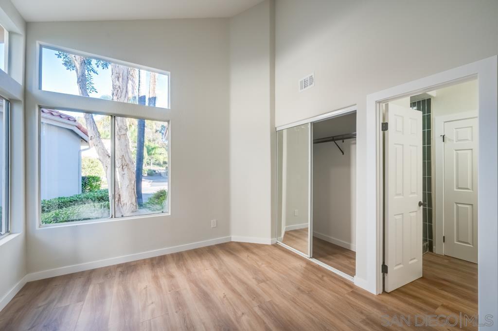 Detail Gallery Image 12 of 29 For 16150  Avenida Venusto  #1,  San Diego,  CA 92128 - 3 Beds | 3 Baths