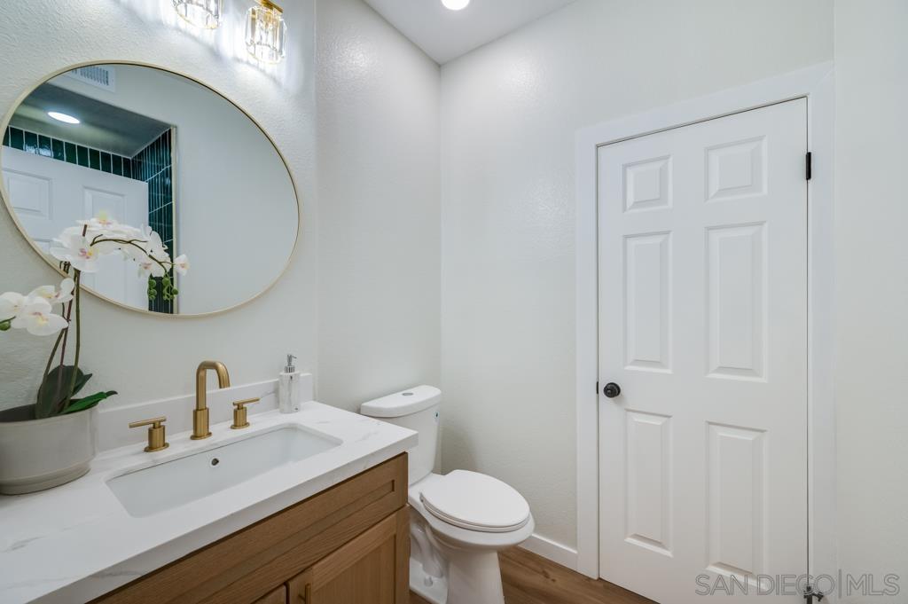 Detail Gallery Image 13 of 29 For 16150  Avenida Venusto  #1,  San Diego,  CA 92128 - 3 Beds | 3 Baths