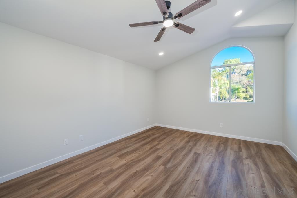 Detail Gallery Image 17 of 29 For 16150  Avenida Venusto  #1,  San Diego,  CA 92128 - 3 Beds | 3 Baths