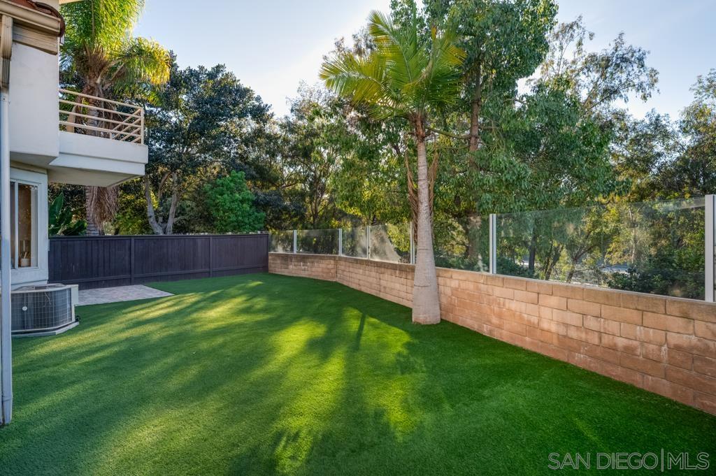 Detail Gallery Image 27 of 29 For 16150  Avenida Venusto  #1,  San Diego,  CA 92128 - 3 Beds | 3 Baths