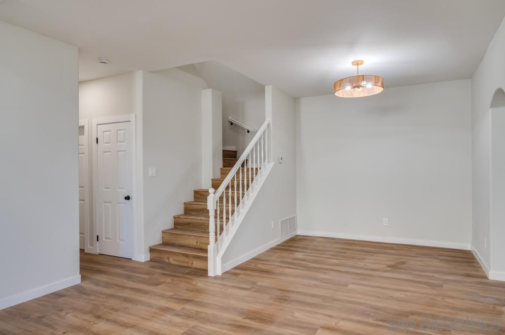 Detail Gallery Image 7 of 29 For 16150  Avenida Venusto  #1,  San Diego,  CA 92128 - 3 Beds | 3 Baths