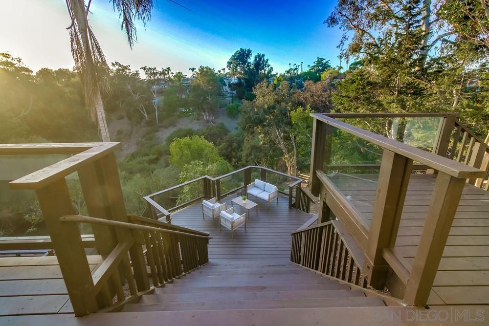 Detail Gallery Image 26 of 42 For 1750  Washington Pl, San Diego,  CA 92103 - 3 Beds | 2 Baths