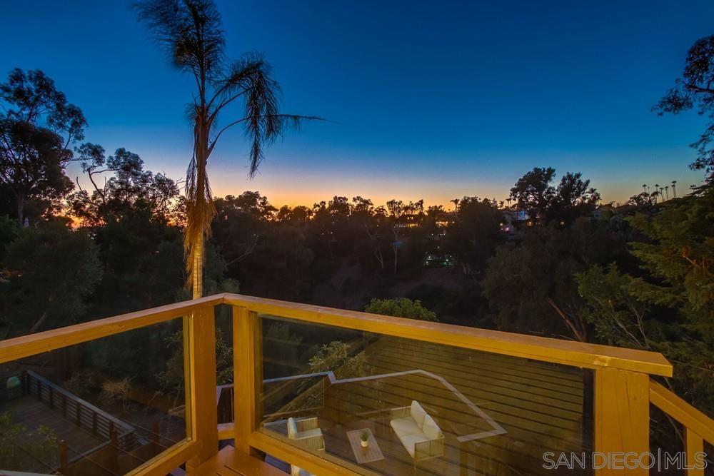 Detail Gallery Image 39 of 42 For 1750  Washington Pl, San Diego,  CA 92103 - 3 Beds | 2 Baths