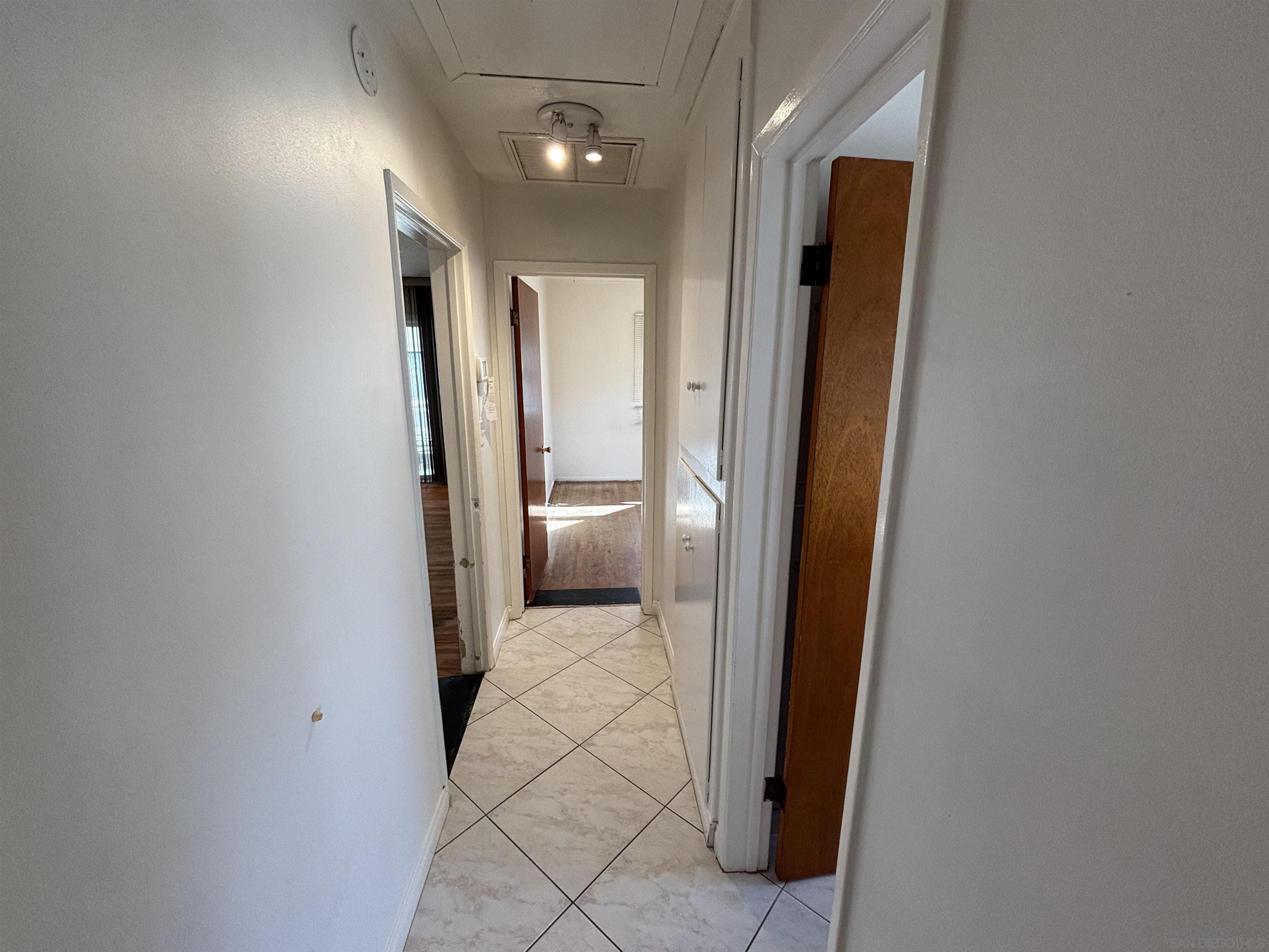 Detail Gallery Image 22 of 45 For 6369  Clara Lee Ave, San Diego,  CA 92120 - 3 Beds | 2 Baths