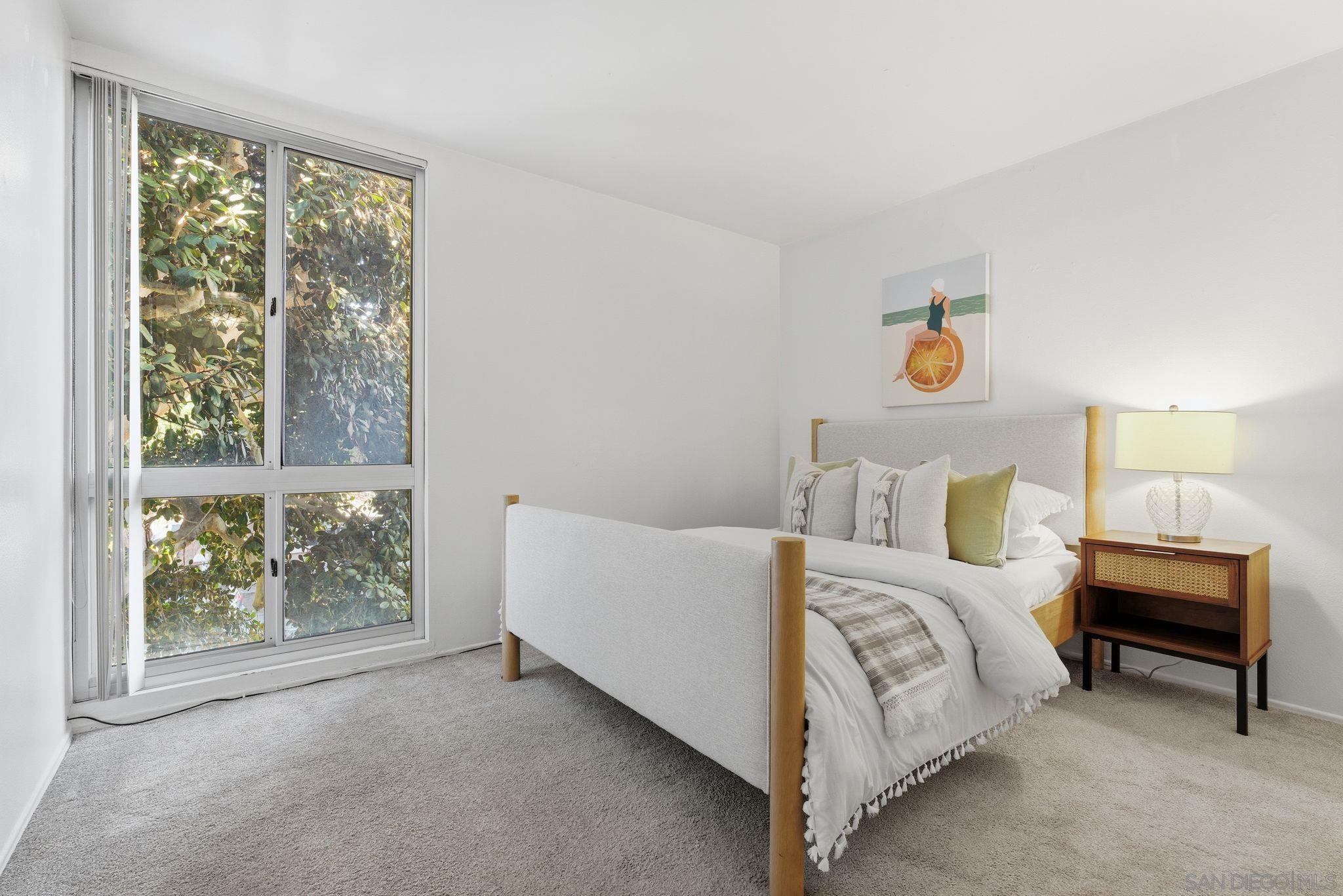Detail Gallery Image 16 of 24 For 6455  La Jolla Blvd  #206,  La Jolla,  CA 92037 - 2 Beds | 2 Baths