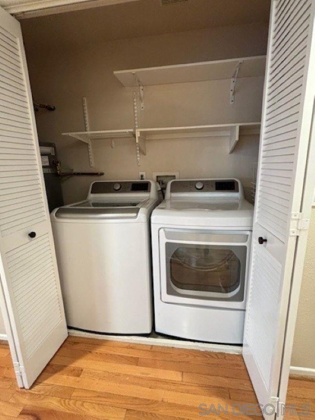 Detail Gallery Image 12 of 29 For 8641  via Mallorca  #UNIT D,  La Jolla,  CA 92037 - 2 Beds | 2 Baths