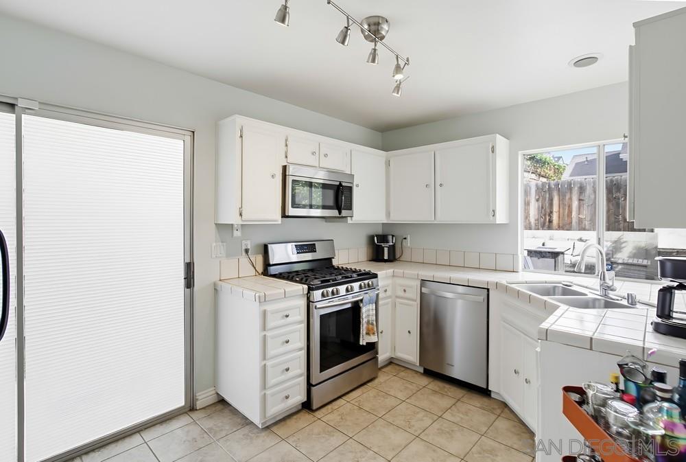 Detail Gallery Image 12 of 31 For 601  Nantucket, Chula Vista,  CA 91911 - 3 Beds | 2 Baths