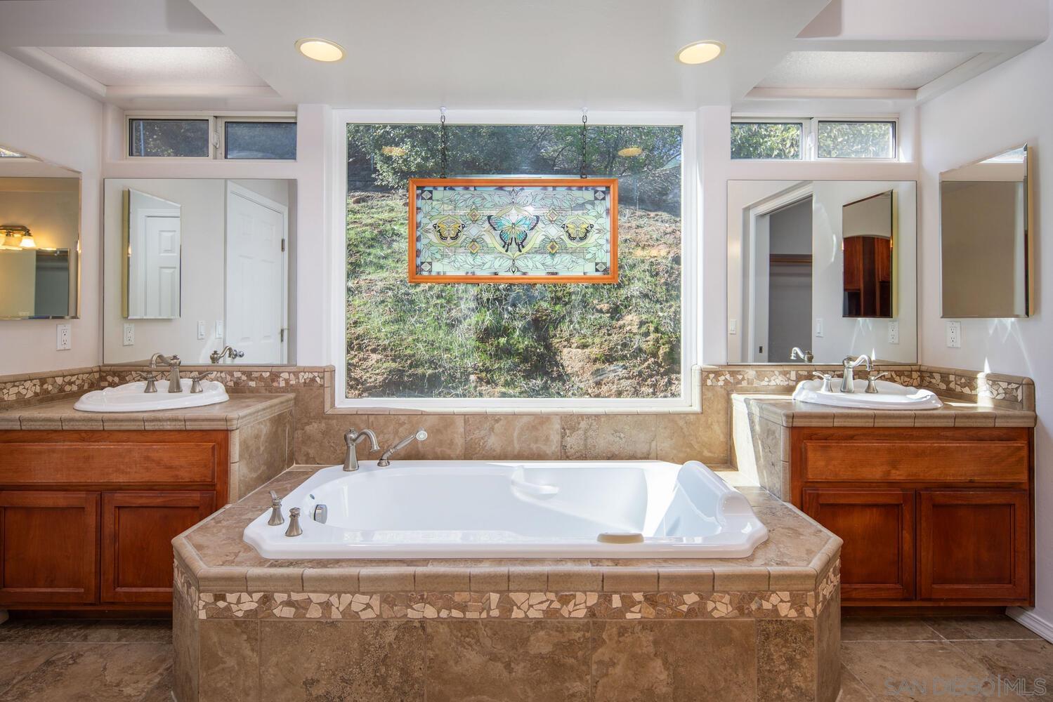 Detail Gallery Image 24 of 55 For 18435  Chablis Rd., Ramona,  CA 92065 - 4 Beds | 2 Baths