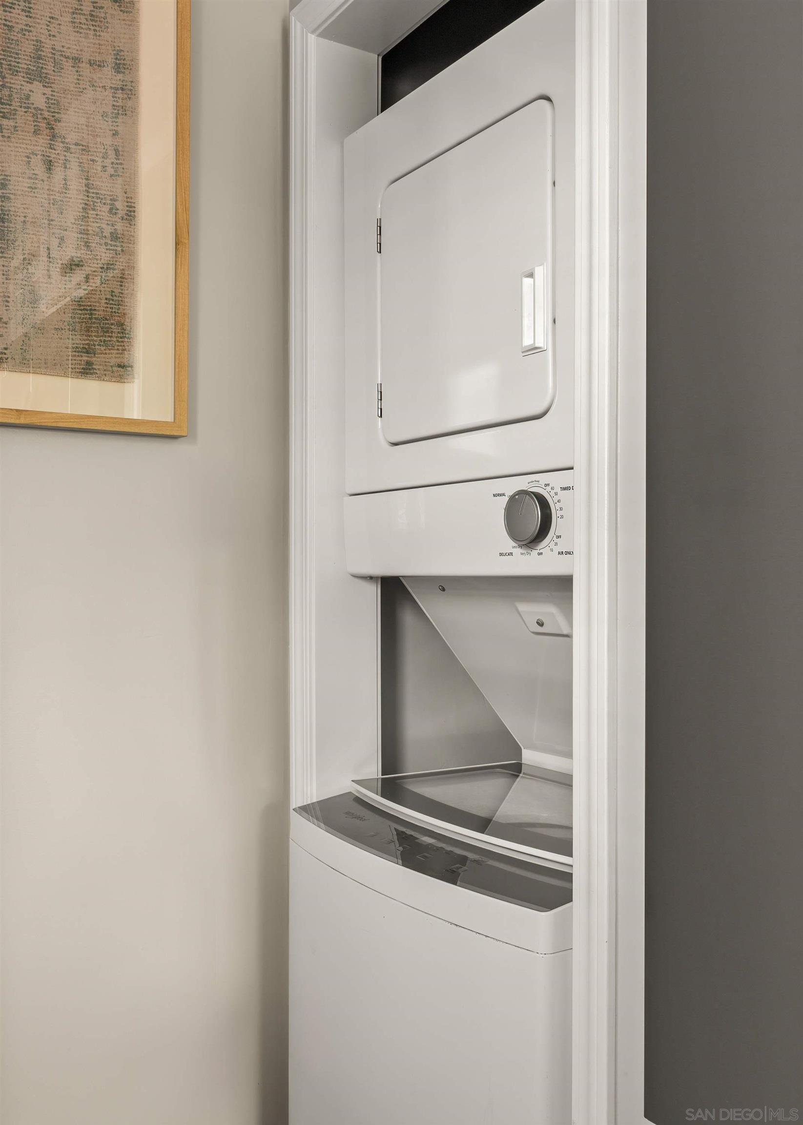 Detail Gallery Image 9 of 22 For 1453  Thomas Ave, San Diego,  CA 92109 - 1 Beds | 1 Baths