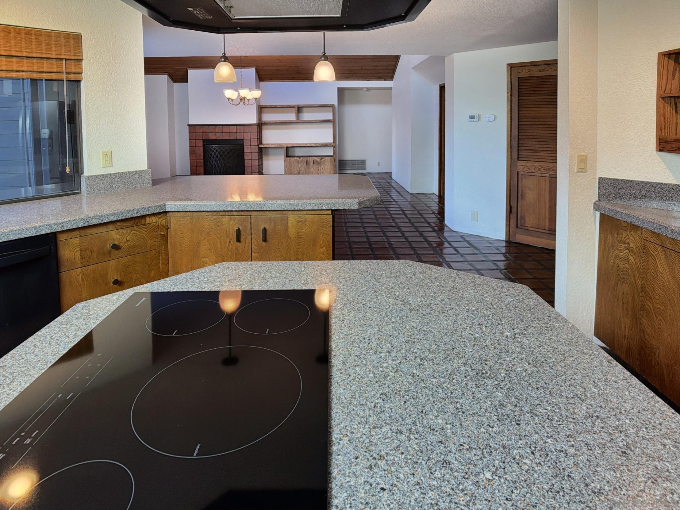 Detail Gallery Image 18 of 38 For 1077  Vista Madera Lane, El Cajon,  CA 92019 - 3 Beds | 2/1 Baths