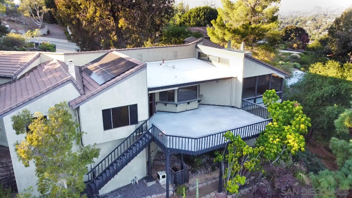 Detail Gallery Image 3 of 38 For 1077  Vista Madera Lane, El Cajon,  CA 92019 - 3 Beds | 2/1 Baths