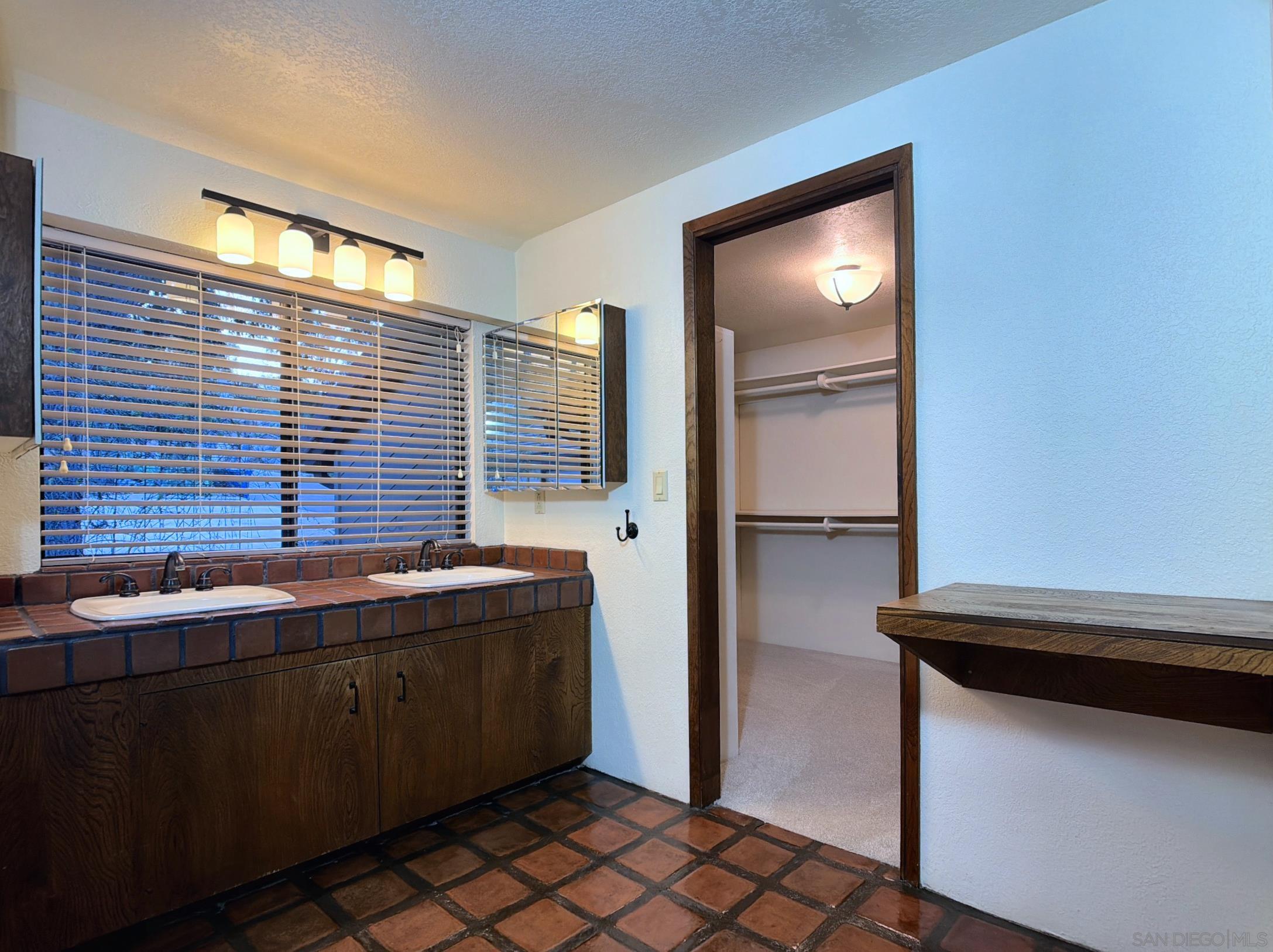 Detail Gallery Image 28 of 38 For 1077  Vista Madera Lane, El Cajon,  CA 92019 - 3 Beds | 2/1 Baths