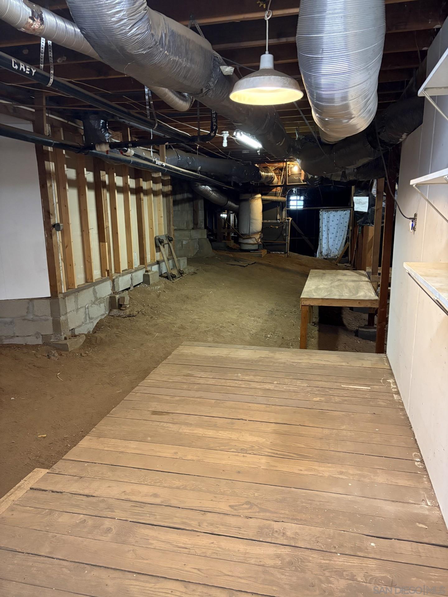 Detail Gallery Image 43 of 47 For 1077  Vista Madera Lane, El Cajon,  CA 92019 - 3 Beds | 2/1 Baths