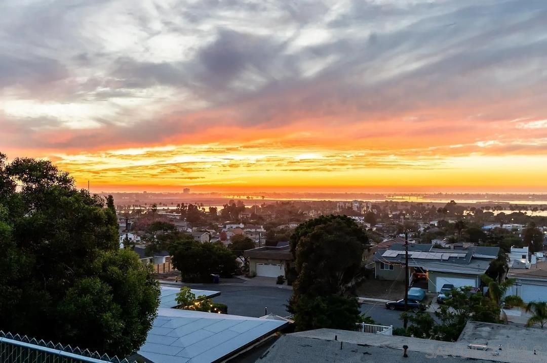 Detail Gallery Image 33 of 34 For 2103  Garfield, San Diego,  CA 92110 - 3 Beds | 2 Baths