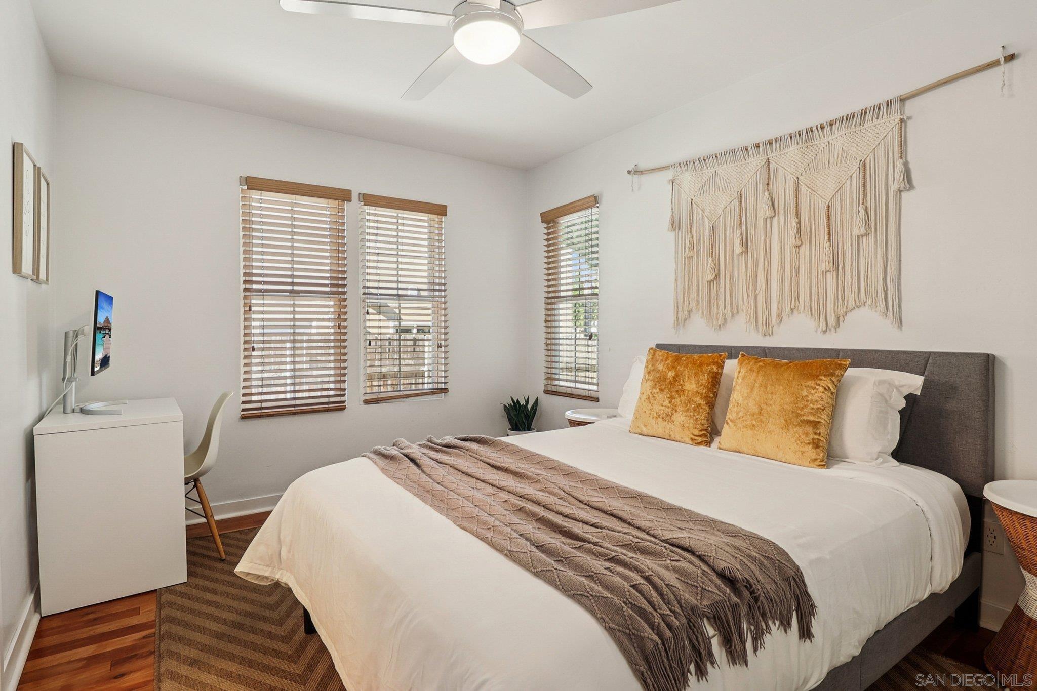 Detail Gallery Image 13 of 53 For 4851  Narragansett Ave, San Diego,  CA 92107 - – Beds | – Baths