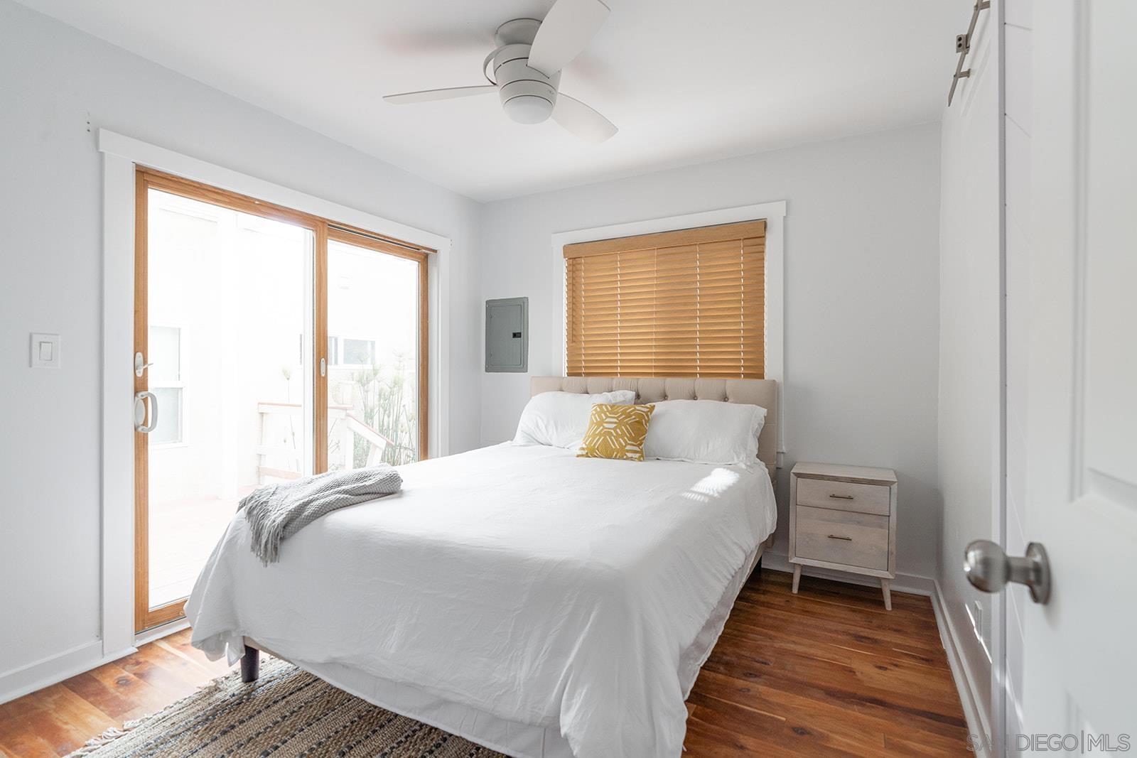 Detail Gallery Image 15 of 41 For 4851  Narragansett Ave, San Diego,  CA 92107 - – Beds | – Baths