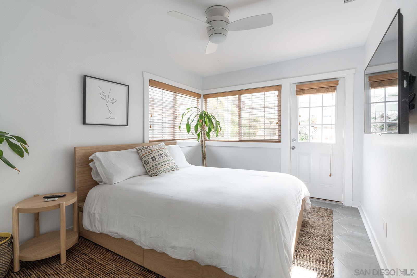 Detail Gallery Image 18 of 41 For 4851  Narragansett Ave, San Diego,  CA 92107 - – Beds | – Baths