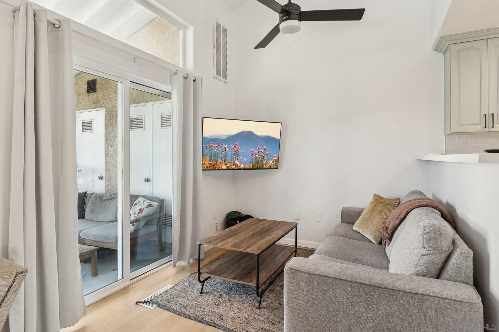 Detail Gallery Image 25 of 53 For 4851  Narragansett Ave, San Diego,  CA 92107 - – Beds | – Baths